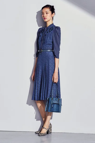 Look 2